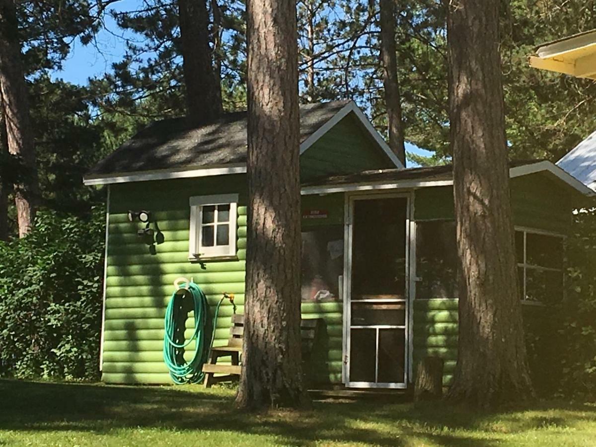 Rainbow'S End Resort Camp Chetek Exterior photo